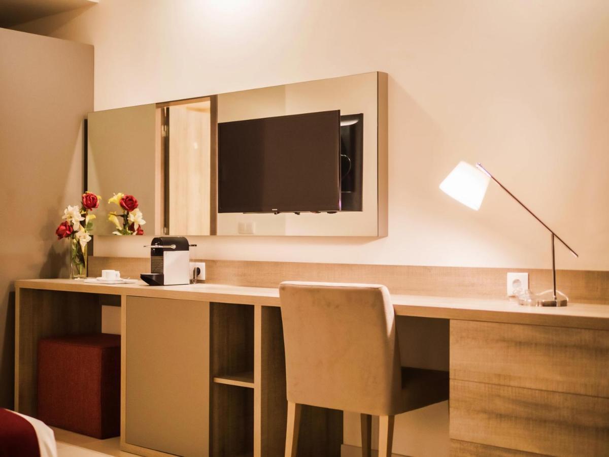 Hotel Monotel Dar El Barka นูแอกชอต ภายนอก รูปภาพ