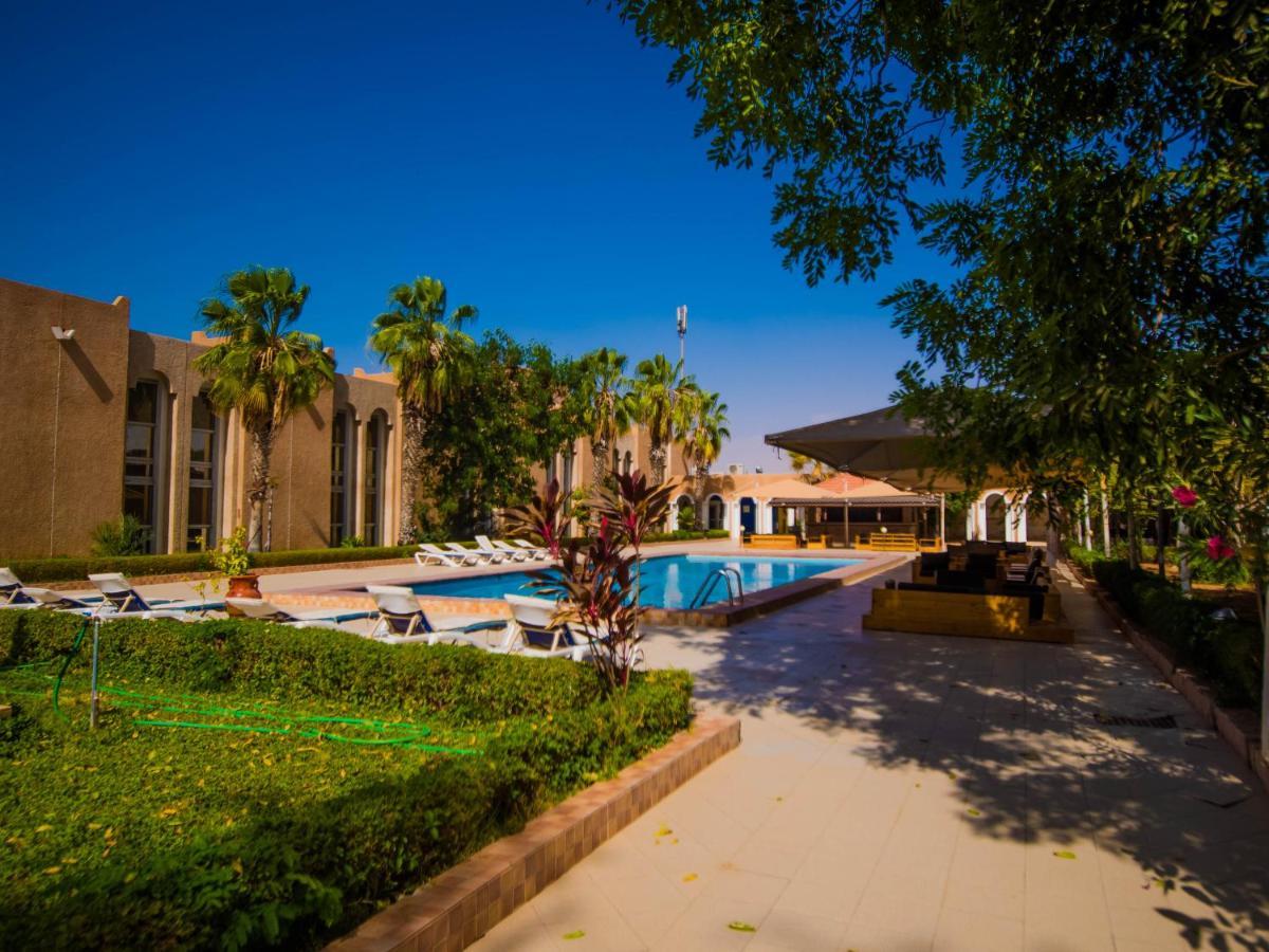 Hotel Monotel Dar El Barka นูแอกชอต ภายนอก รูปภาพ
