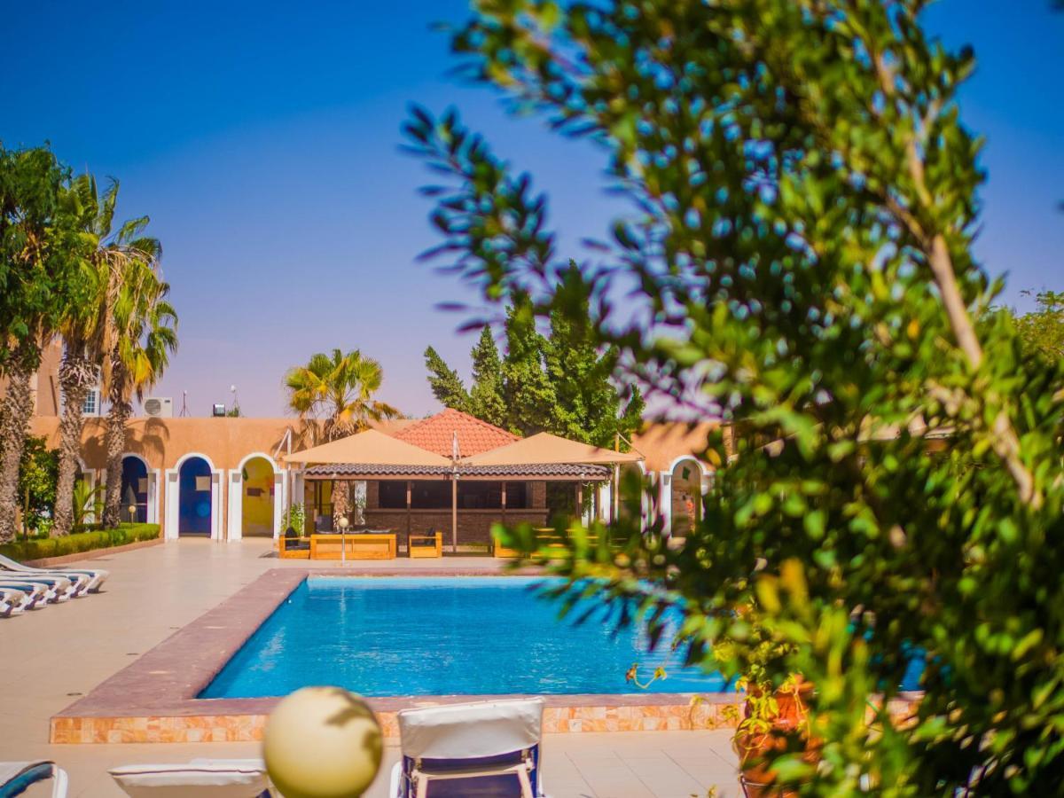 Hotel Monotel Dar El Barka นูแอกชอต ภายนอก รูปภาพ