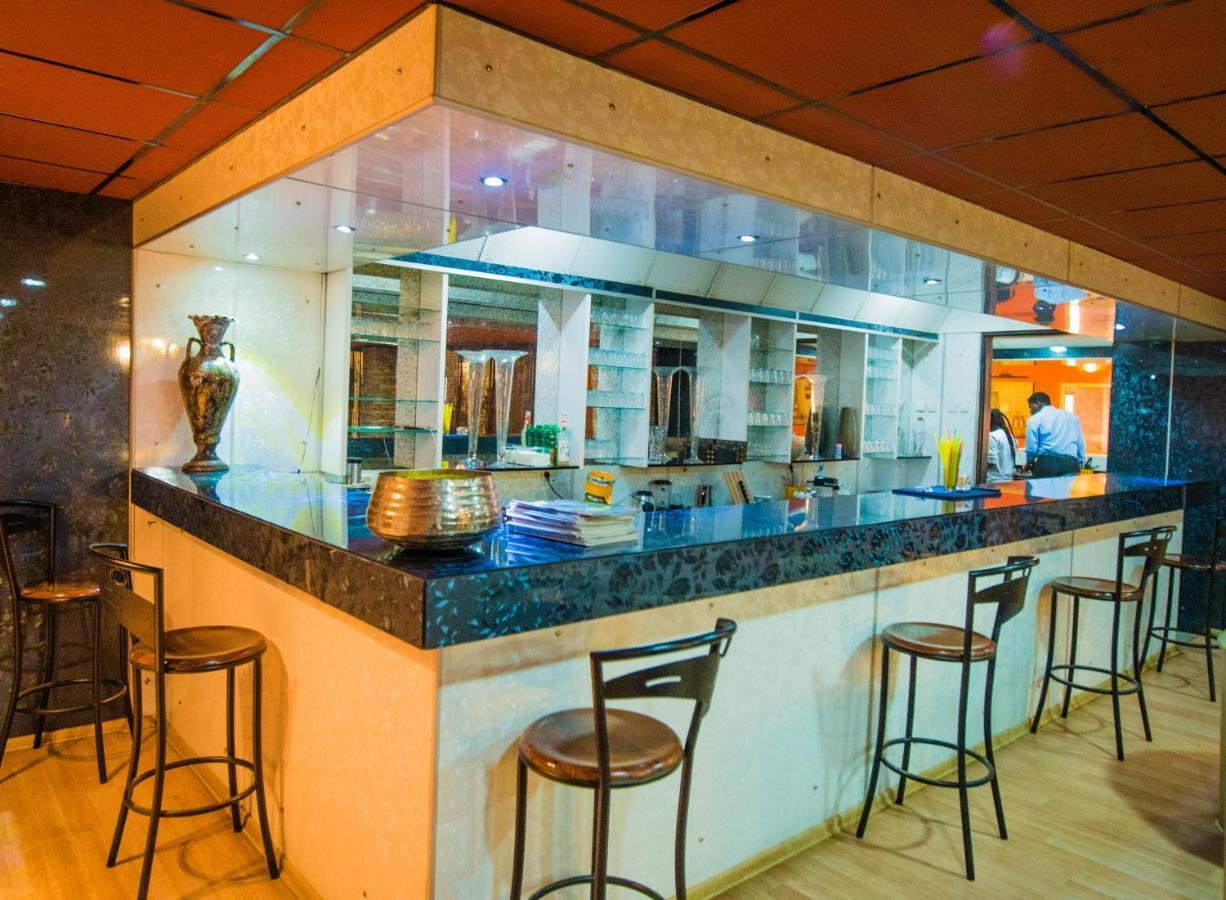 Hotel Monotel Dar El Barka นูแอกชอต ภายนอก รูปภาพ