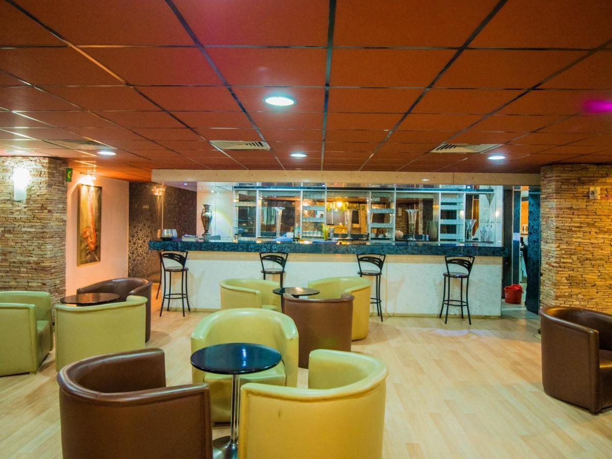 Hotel Monotel Dar El Barka นูแอกชอต ภายนอก รูปภาพ
