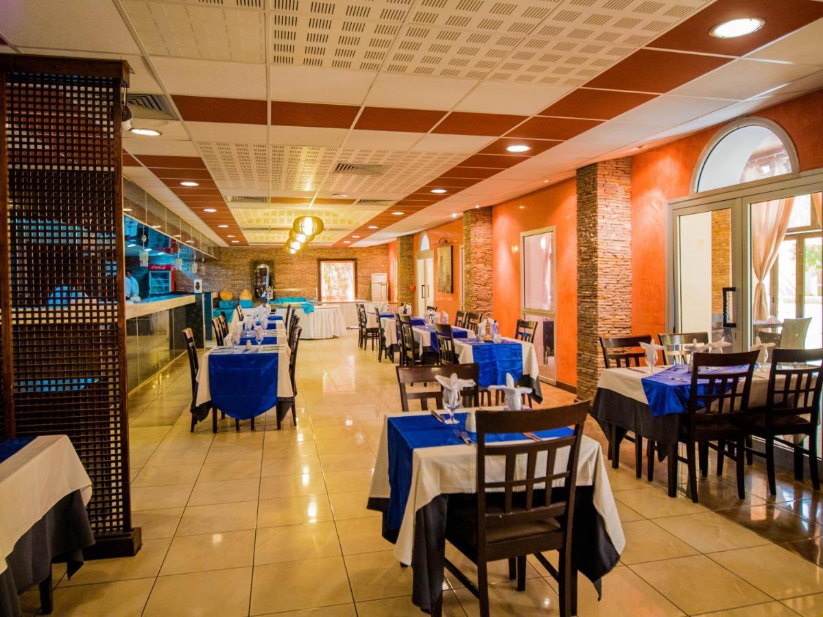 Hotel Monotel Dar El Barka นูแอกชอต ภายนอก รูปภาพ