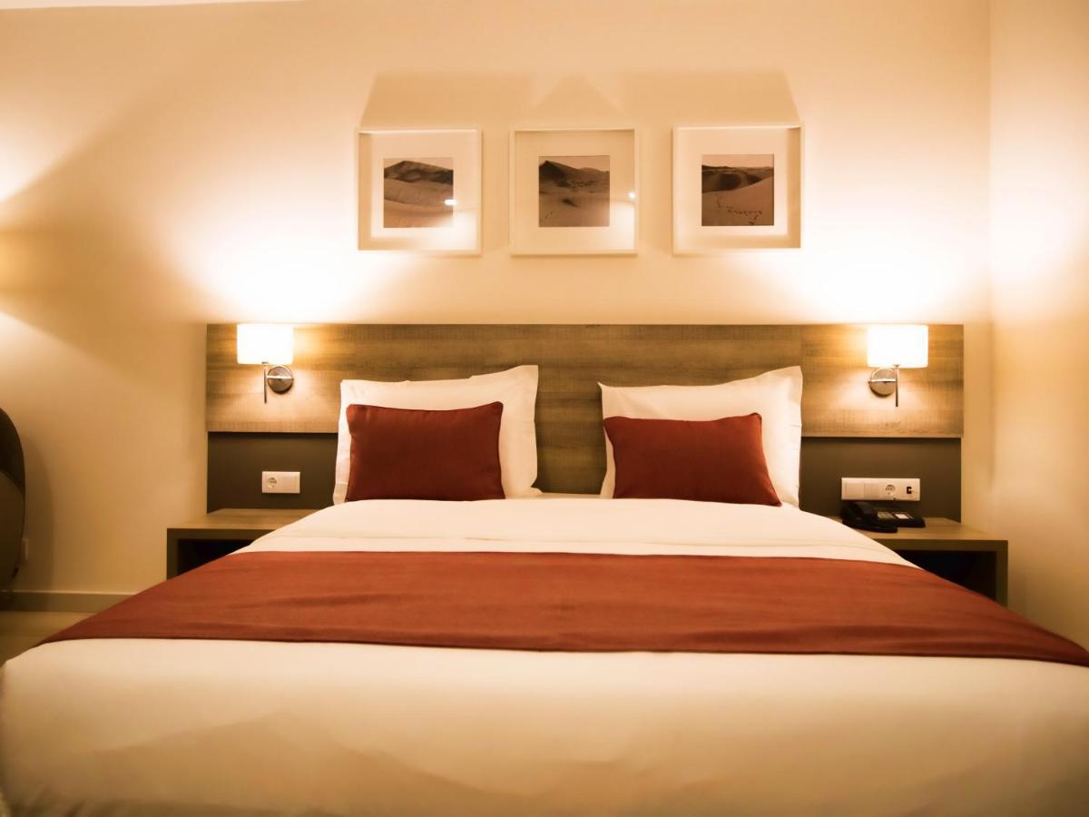 Hotel Monotel Dar El Barka นูแอกชอต ภายนอก รูปภาพ